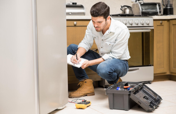How to Choose the Right Residential Fridge Repair Services?