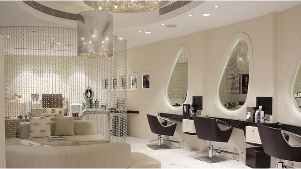 Why Visiting a Lash Salon in Southport Could Transform Your Everyday Look